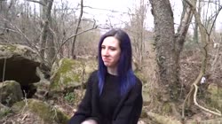 JacquieEtMichelTV Nyx 29 Years Old Multi Talented Receptionist 14 04 2025