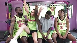 Amiee Cambridge - BBC Championshiiippp Season 2: My First Gangbang 08 11 2025