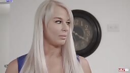 London River And Kayley Gunner - Big Ass Art Class