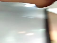 Milf upskirt con calza